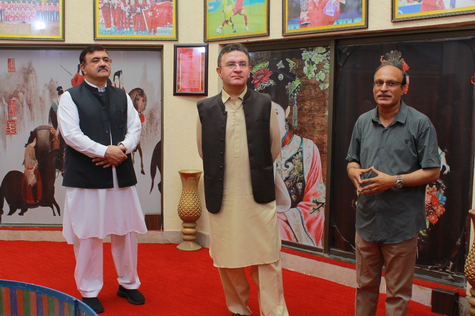 The Director General (China) of Pakistan’s Ministry of Foreign Affairs Muhammad Tariq Wazir paid a visit to China Window